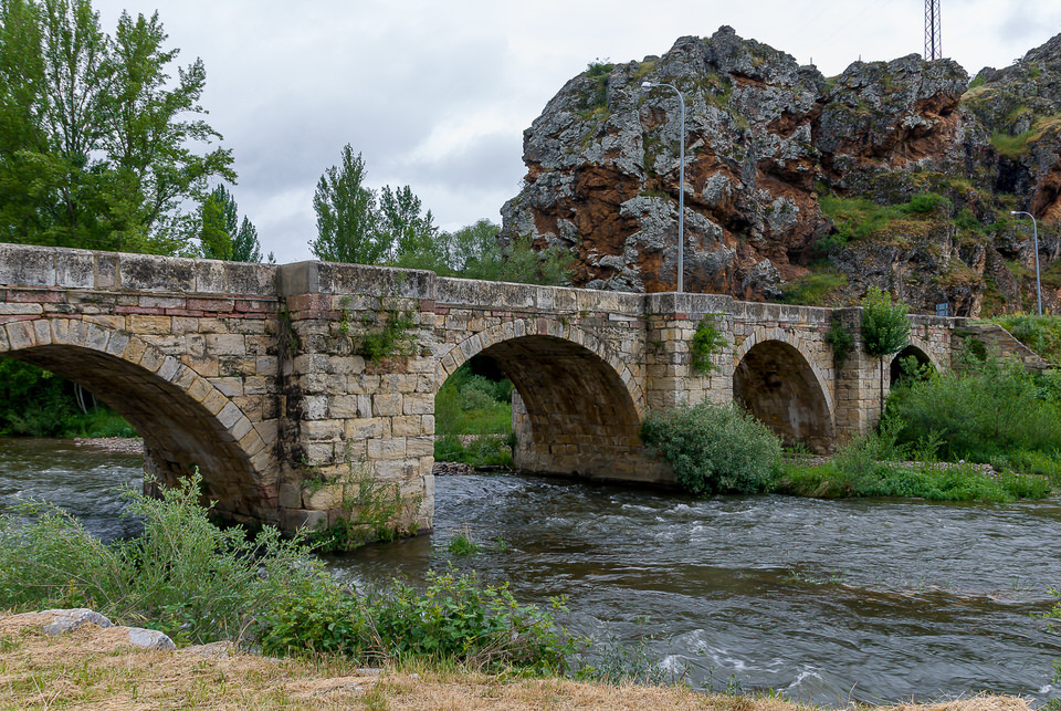 montaña palentina rio pisuerga